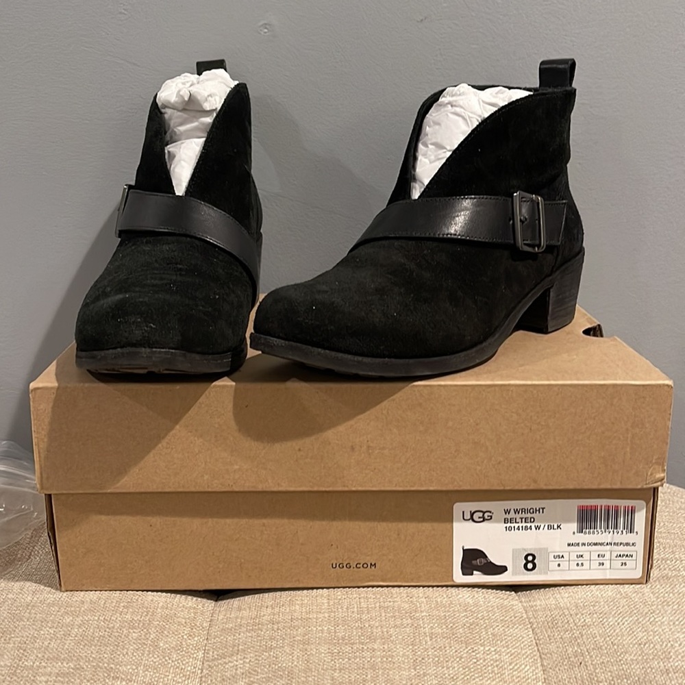 Ugg Boot Booties Open Front Slit Like New Sz 8 - image 1